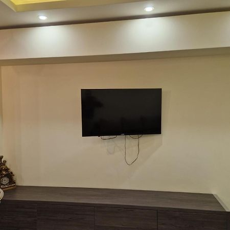 Comfortable Apartment In The Centre Of Yerevan 002 Kültér fotó