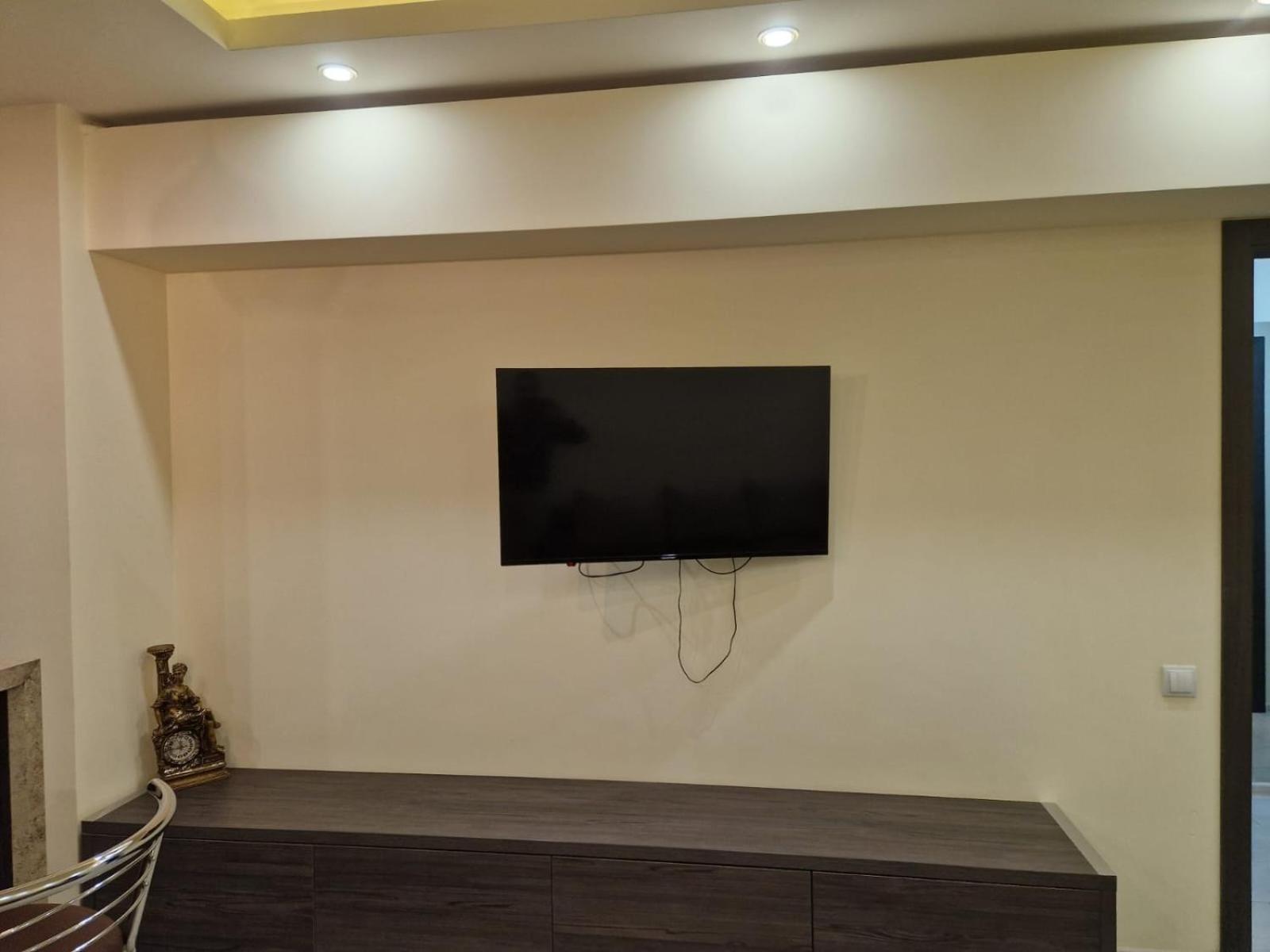 Comfortable Apartment In The Centre Of Yerevan 002 Kültér fotó