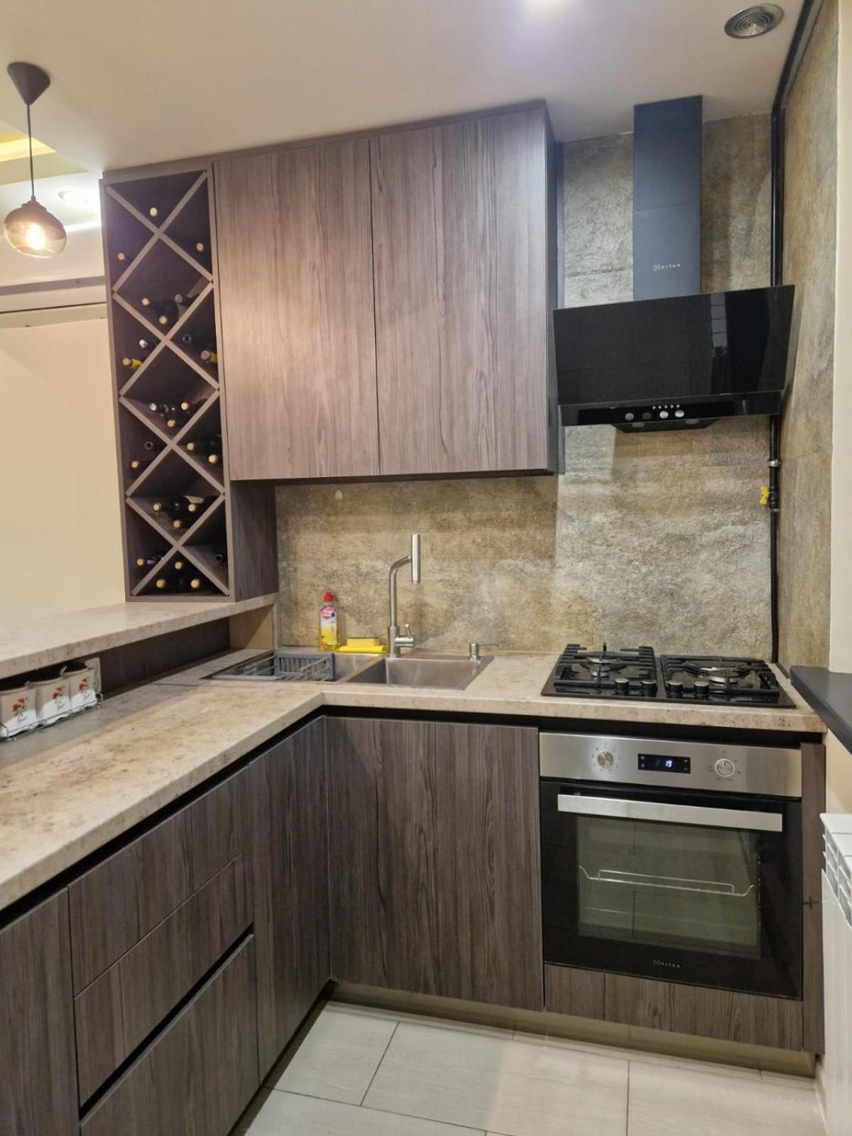 Comfortable Apartment In The Centre Of Yerevan 002 Kültér fotó